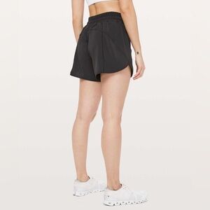 Lululemon Track That Short 5” Black Swift Ultra 2019 Retired Size 0 EUC